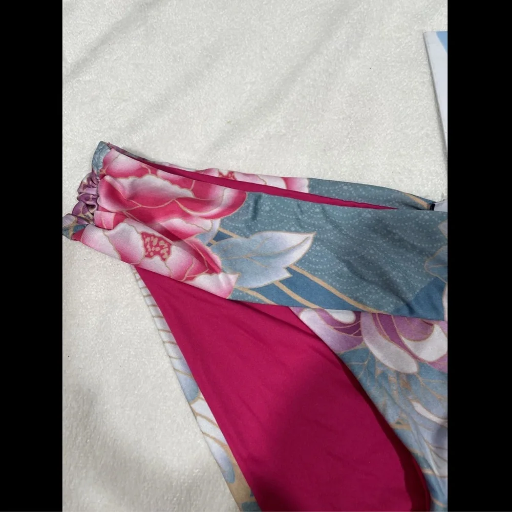 NWT Isabella Rose Maui Beaded Bikini Bottom Medium‎